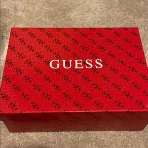 Size 9.5 Guess black & leopard heels